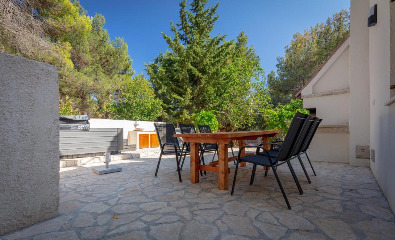 Al Pino Blue Property Premantura Esterno foto